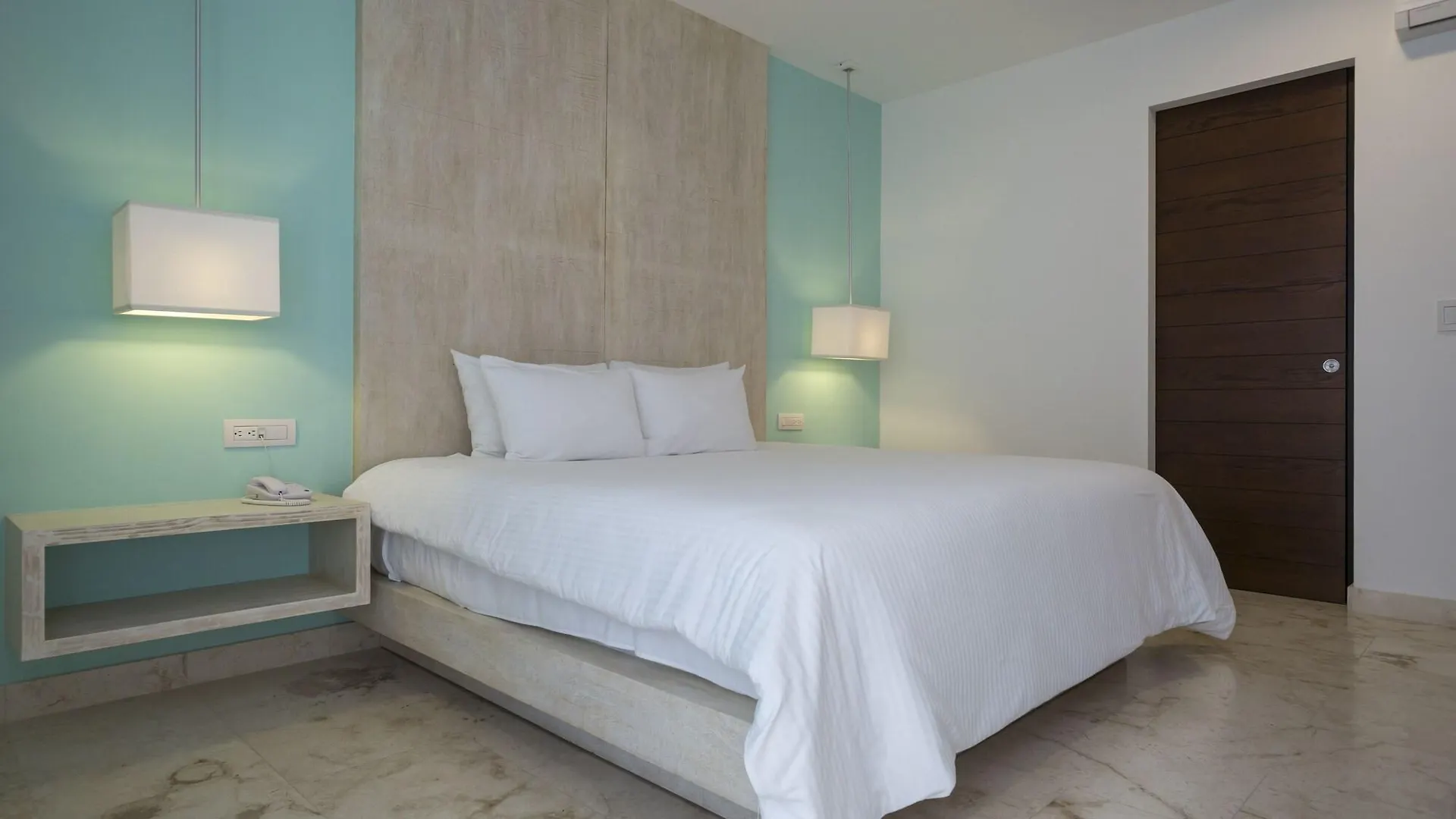 פלאייה דל כרמן Anah Suites מקסיקו