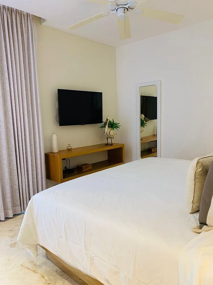 **** Aparthotel Anah Suites Playa del Carmen Messico