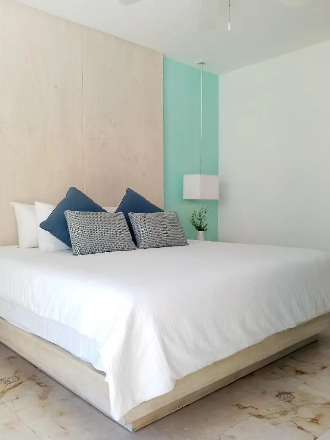 **** Aparthotel Anah Suites Playa del Carmen Mexico