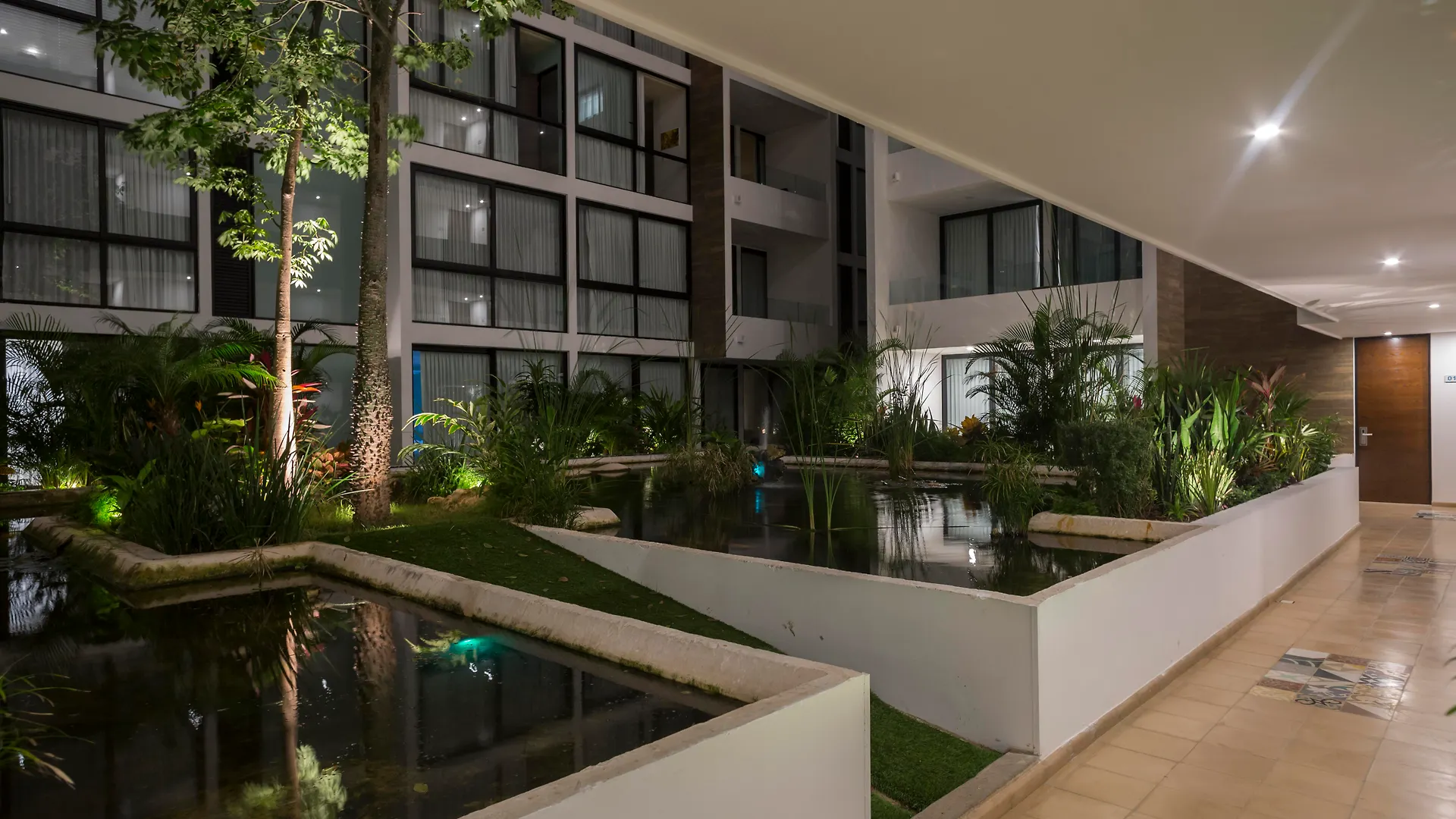 Aparthotel Anah Suites Playa del Carmen