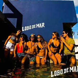 אכסניה Lobo De Mar